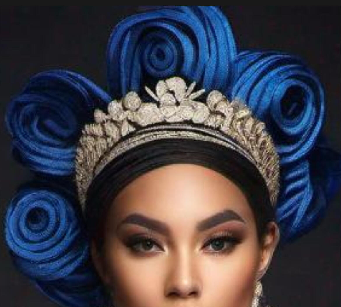 FAIRY KNOT MOTHERS DESIGNER FASHION ACCESSORIES Sparkle like stardust, shine like the moon, and embrace infinite creativity that defines you.